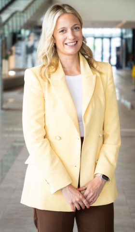 Mme Sarah-Kim Dufour-Bernard